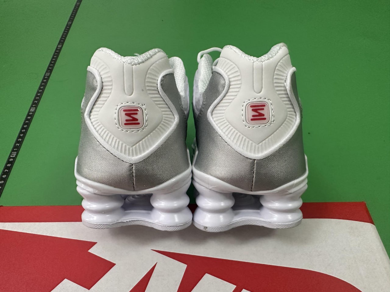 Nike Shox - 3