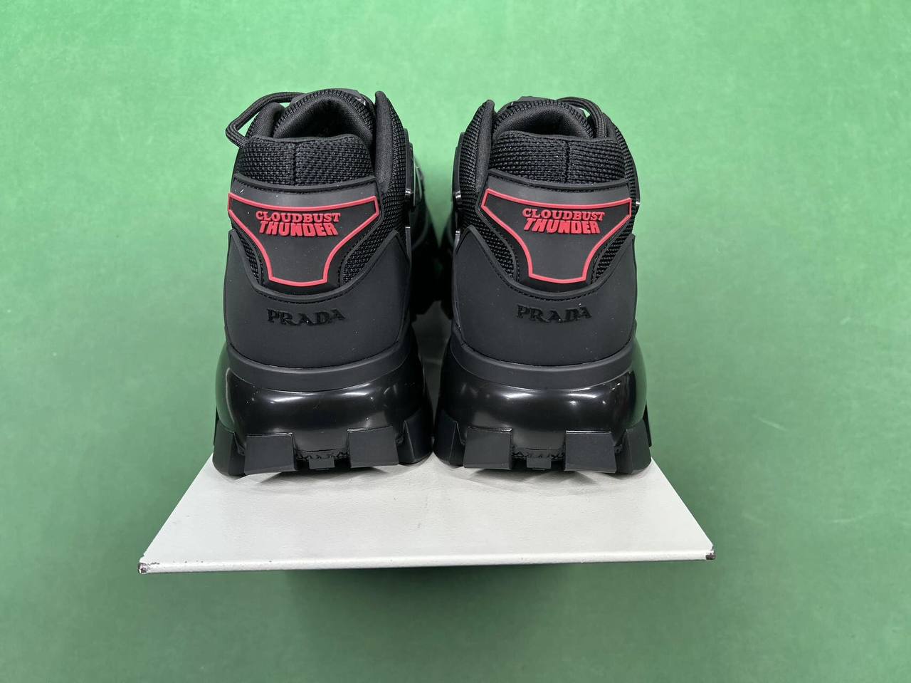 PRADA                                                                                                    - 4