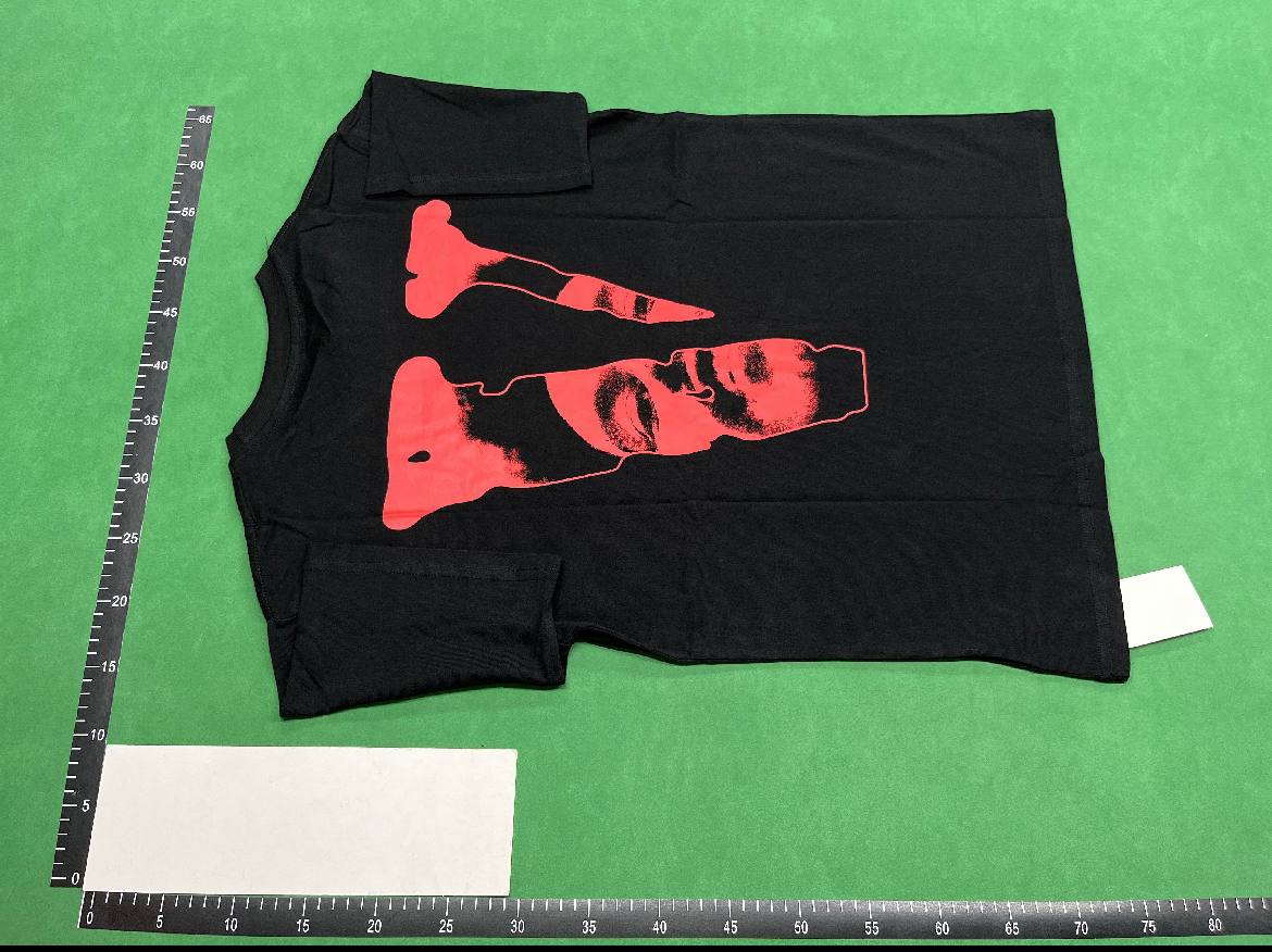  Vlone T-shirt  (40 CP) - 4