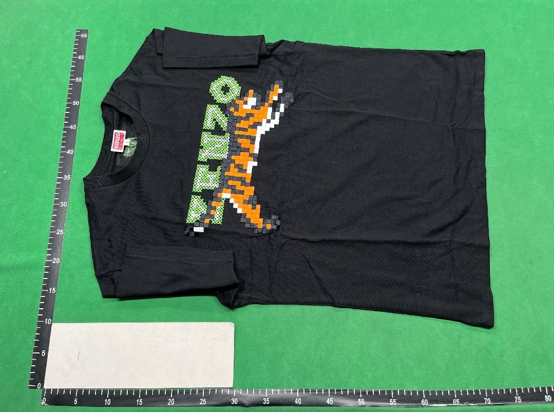 Kenzo T-shirt  (40 CP) - 3