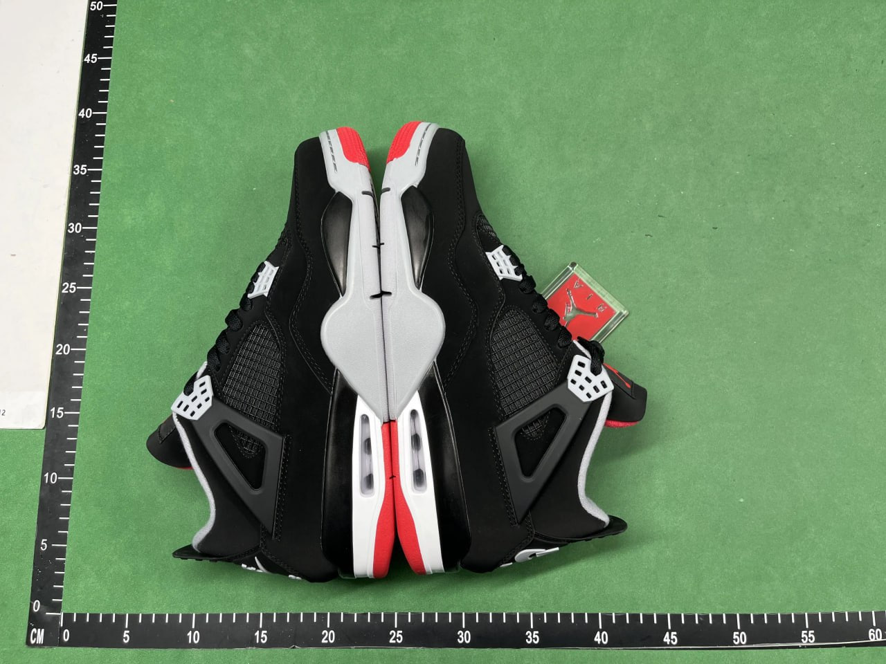 Air Jordan 4  (26 CP) - 2