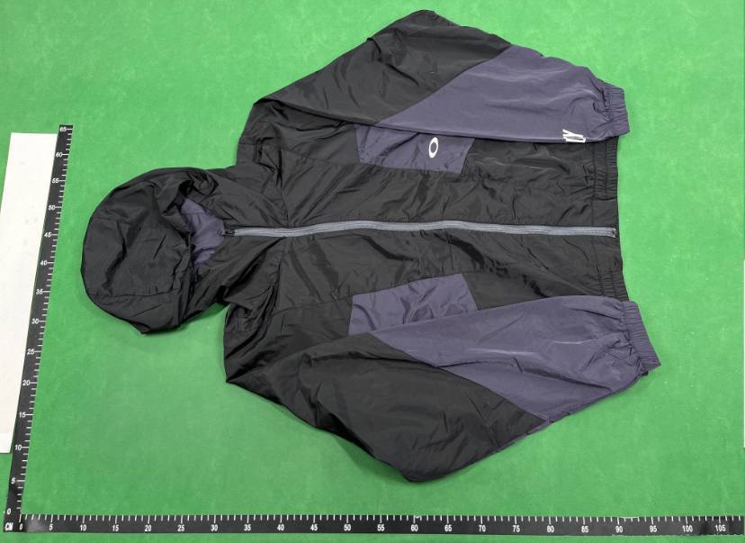  Oakley Rain Jacket - 2
