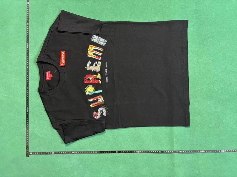 Supreme T-shirt  (31 CP) - 2