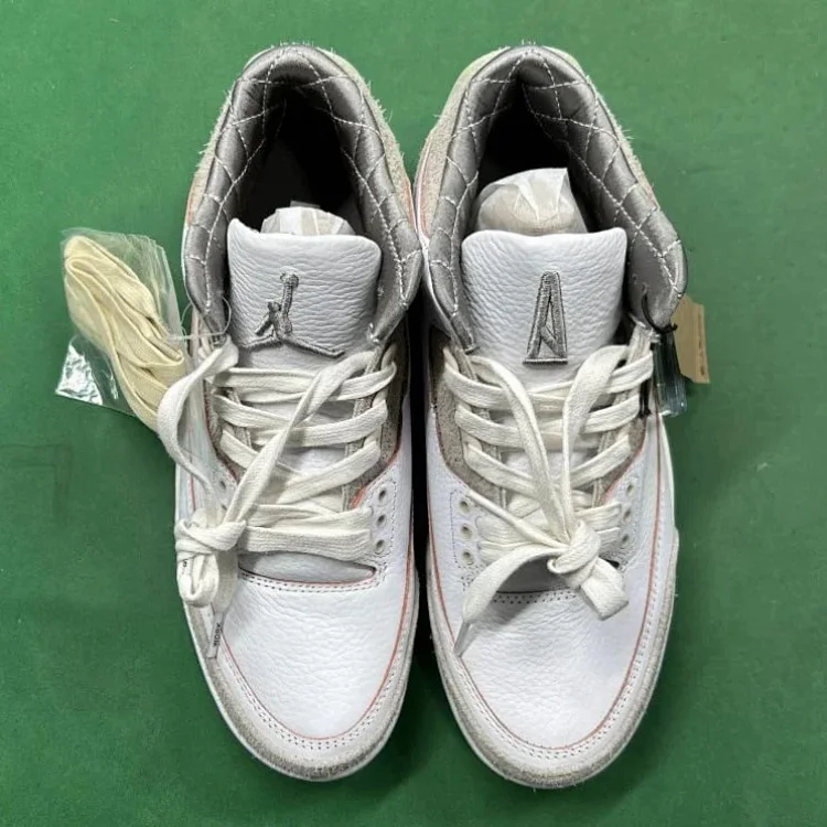 NIKE AIR JORDAN 3