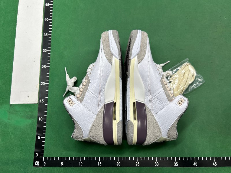 NIKE AIR JORDAN 3 - 3