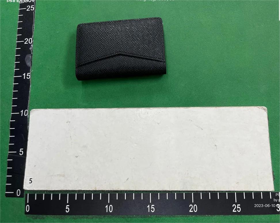 Louis Vuitton Cardholder - 3