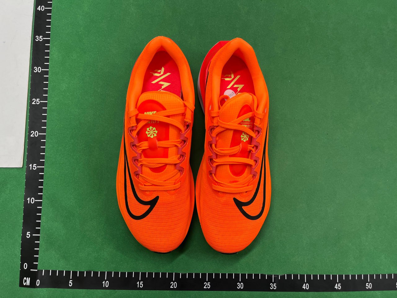 NIKE ZOOM FLY5 - 4