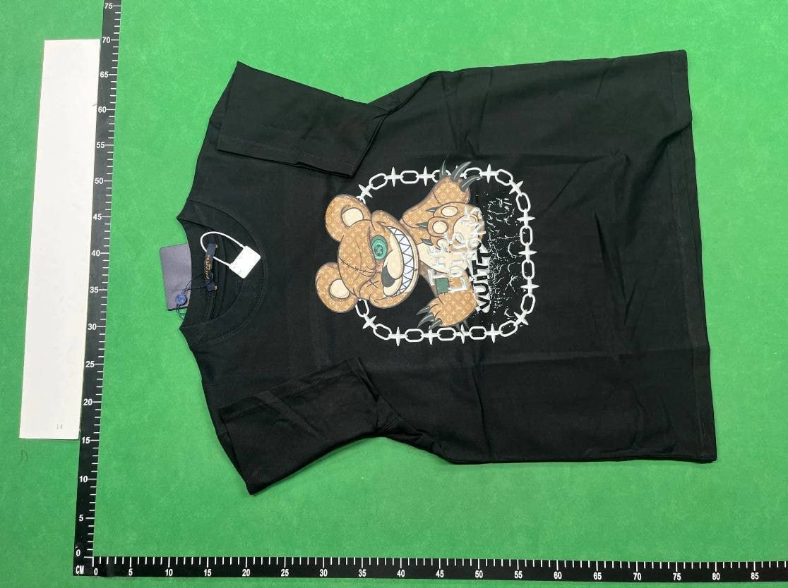 Louis Vuitton T-shirt - 4