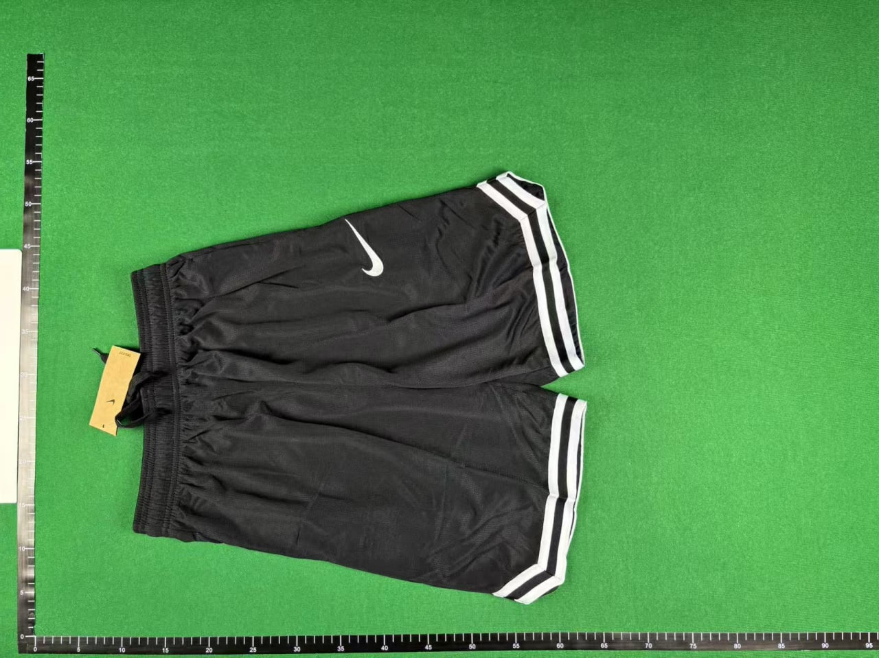  Nike shorts - 4