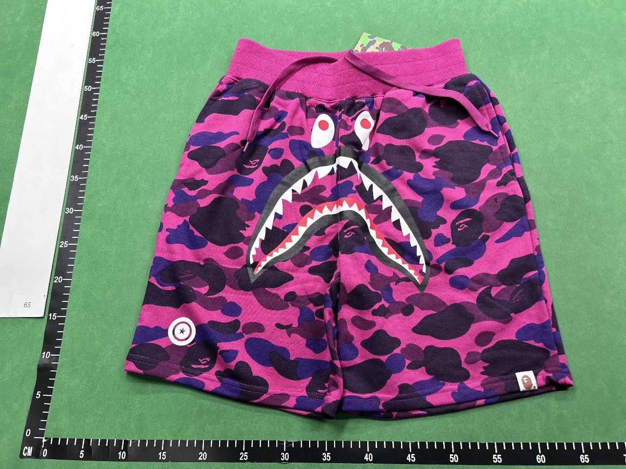 A BATHING APE SHORTS - 4