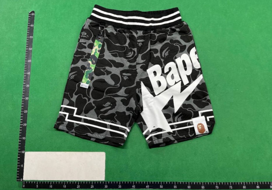 Bape shorts  (30 CP) - 5
