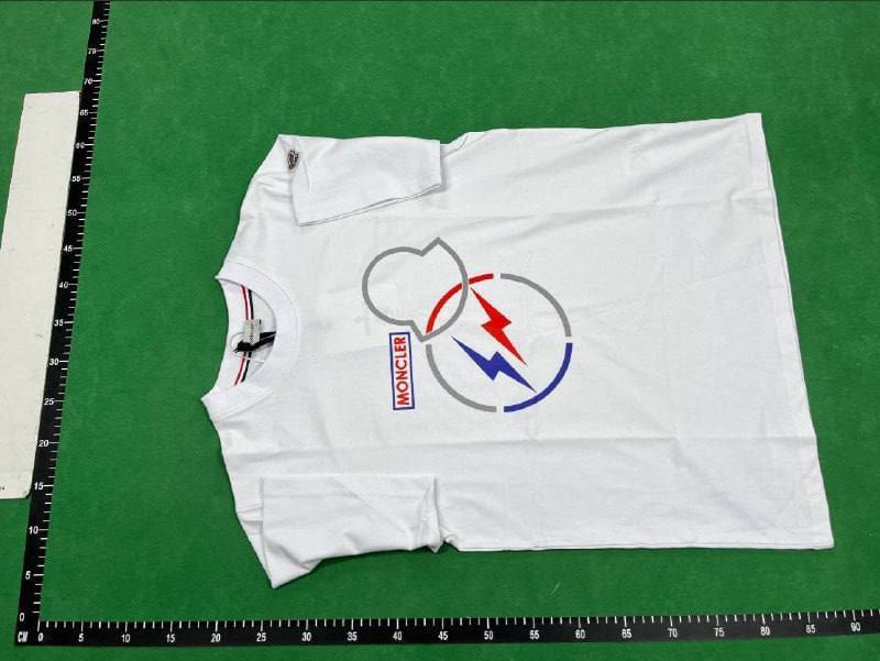 Moncler T-shirts  - 3