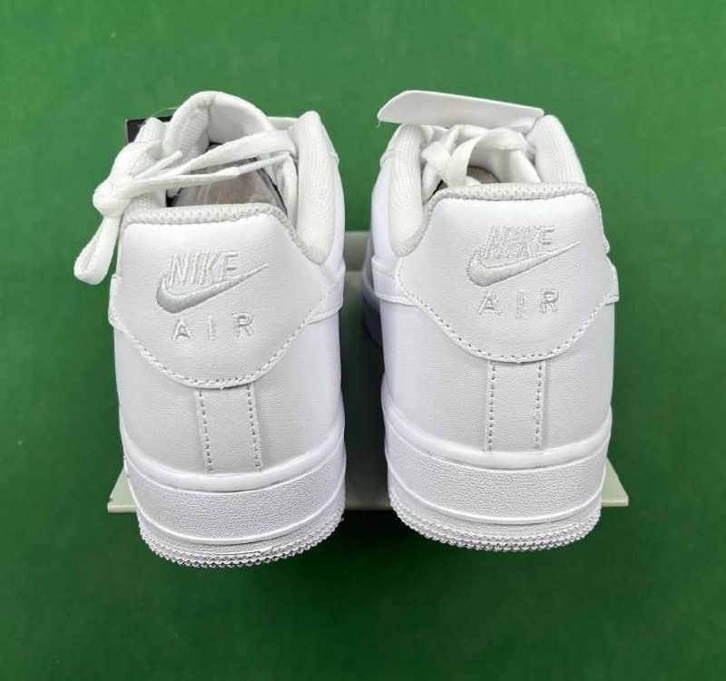 Nike Air Force - 5