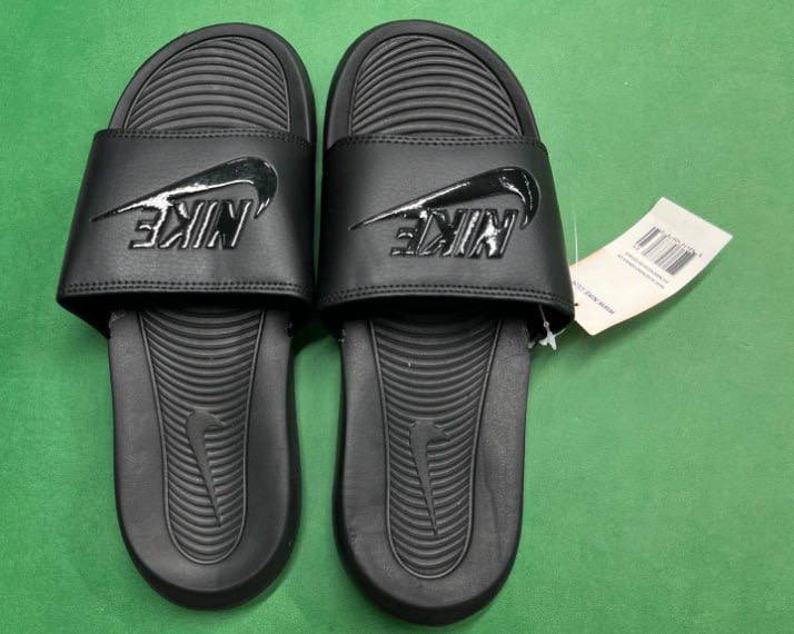 Nike slippers - 3