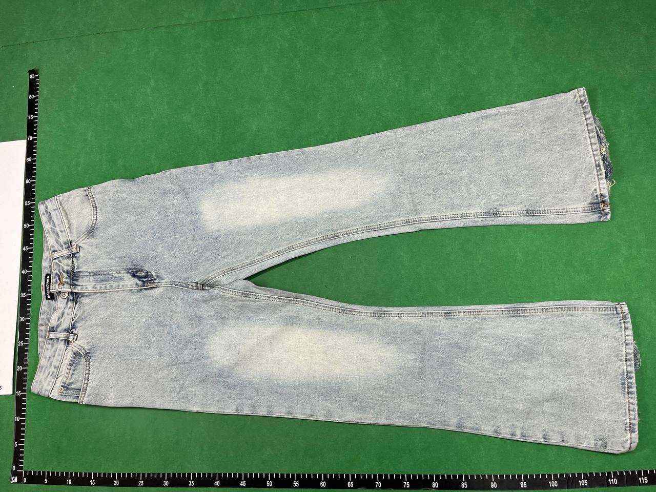 Louis Vuitton jeans  (37 CP) - 4
