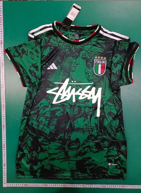  Football stussy T-shirt  (40 CP) - 4