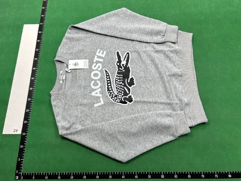  Lacoste sweatshirt  (40 CP) - 2