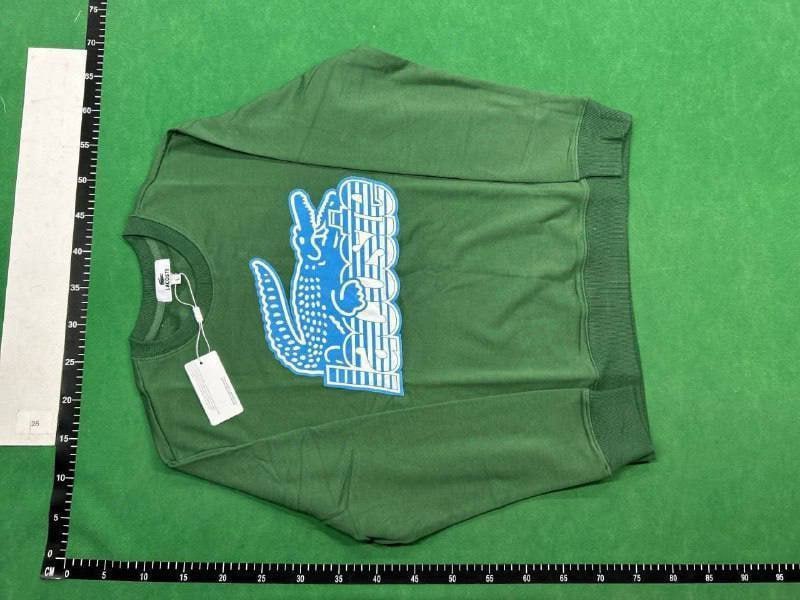  Lacoste sweatshirt  (40 CP) - 3
