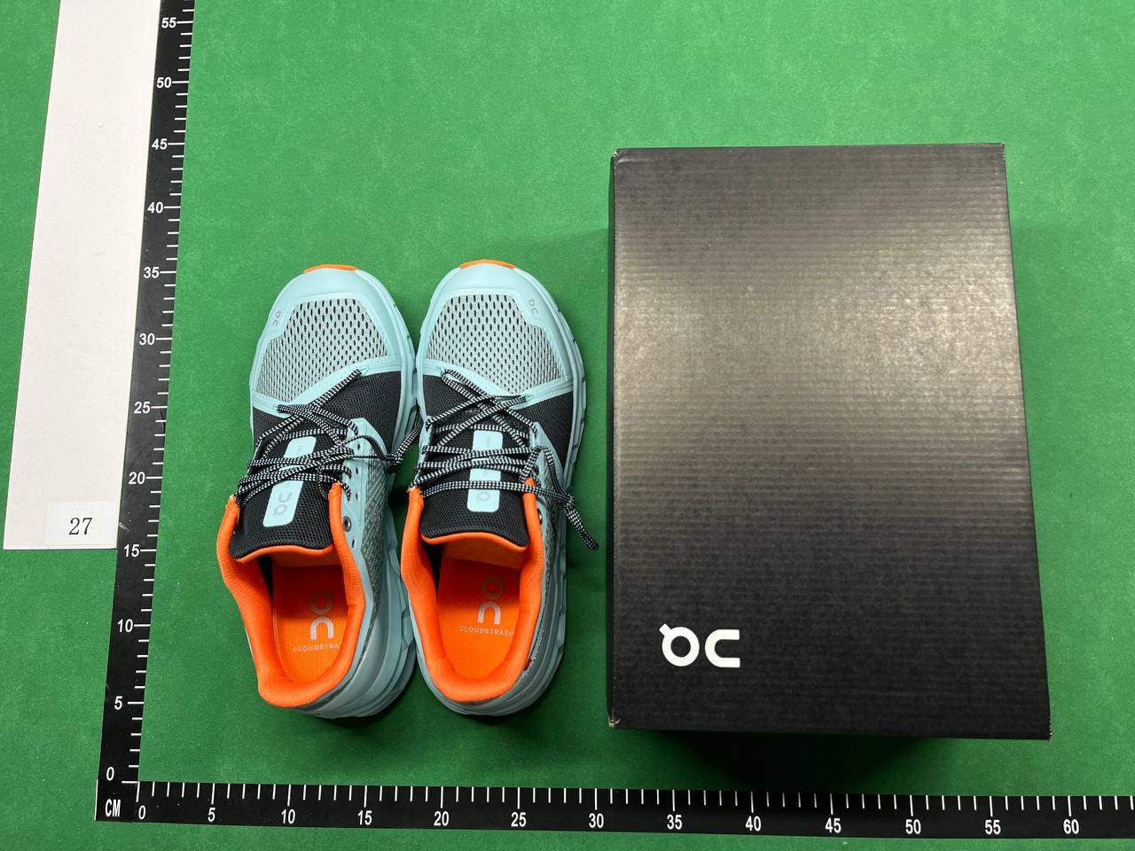 On Cloud shoes - 2