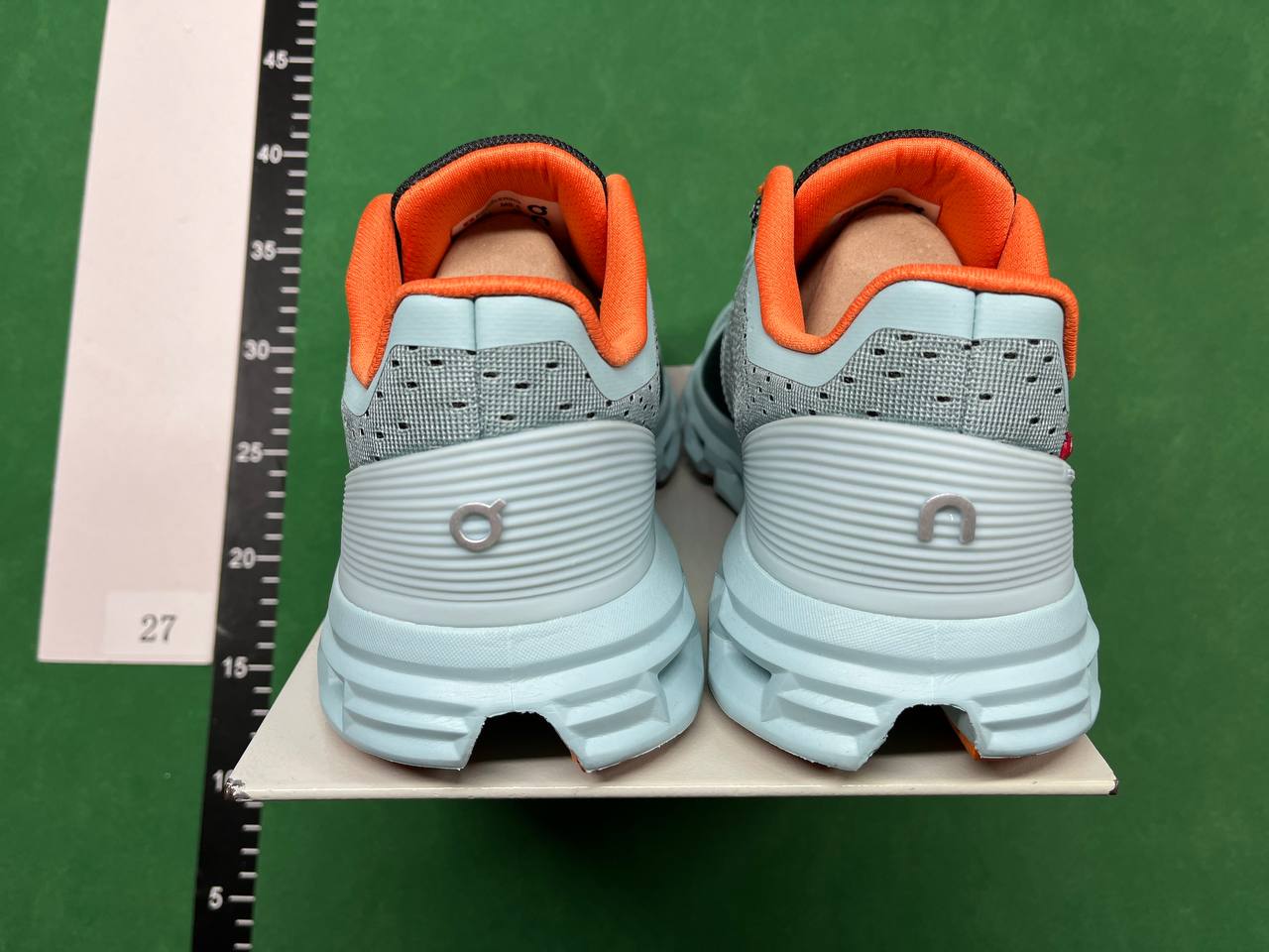 On Cloud shoes - 3
