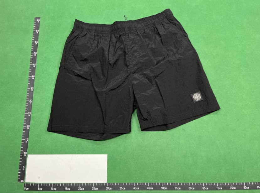 Stone island shorts  (30 CP) - 2