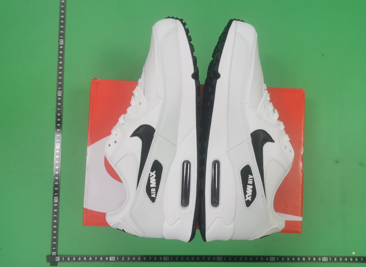 Nike Air Max 90 - 5