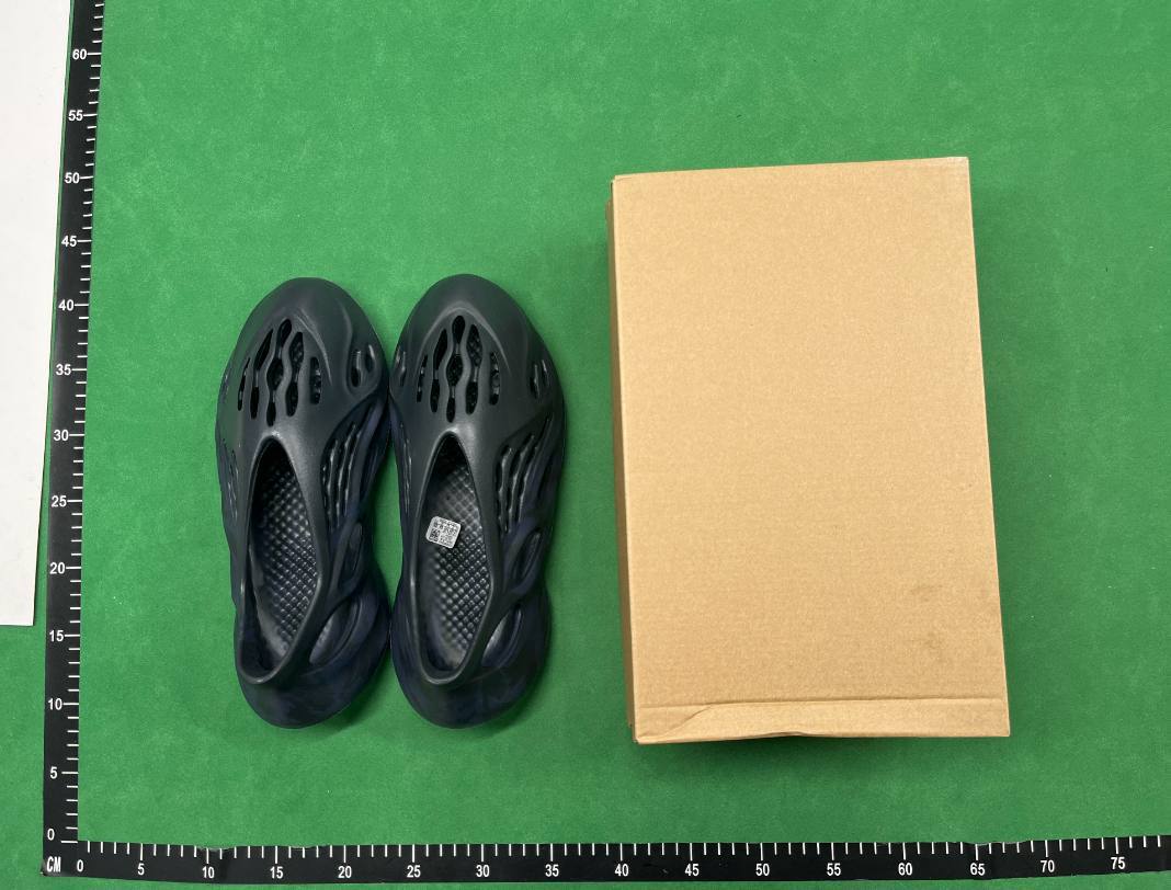  yeezy foam runner - 3