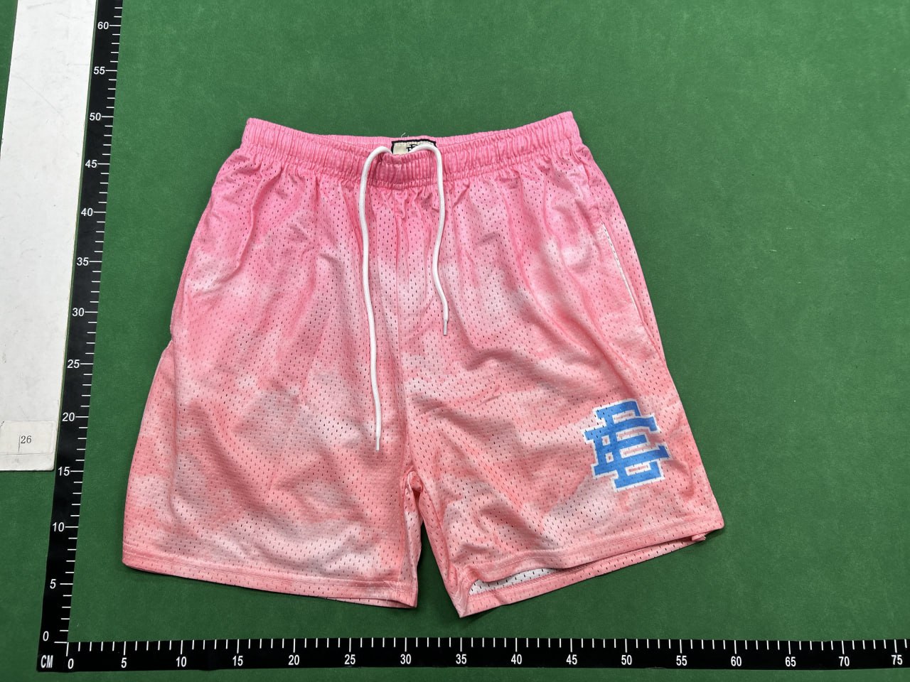  EE shorts  (40 CP) - 2