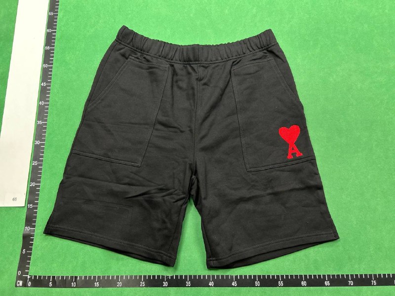Ami shorts  (40 CP) - 2