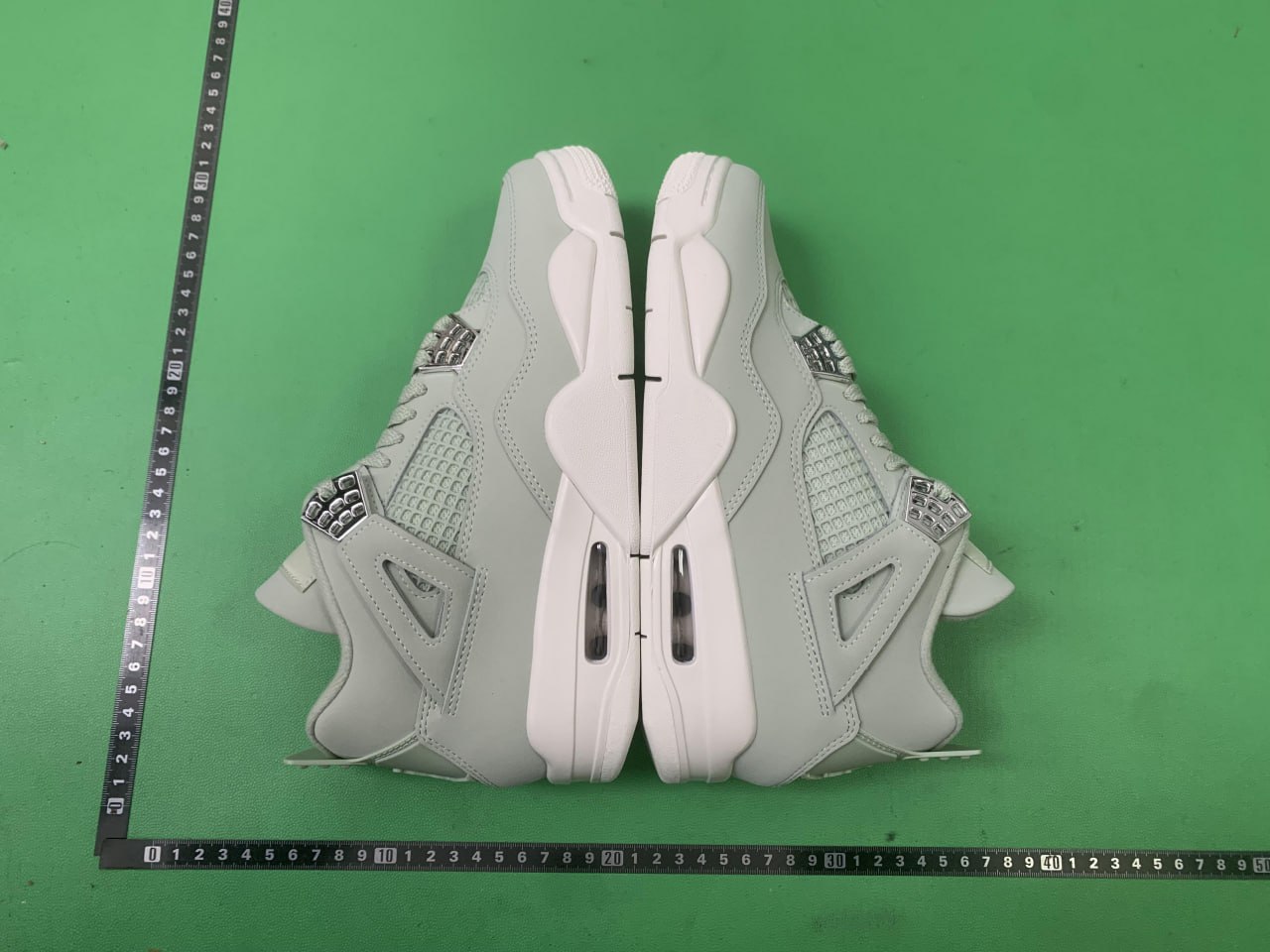  Jordan 4 - 3