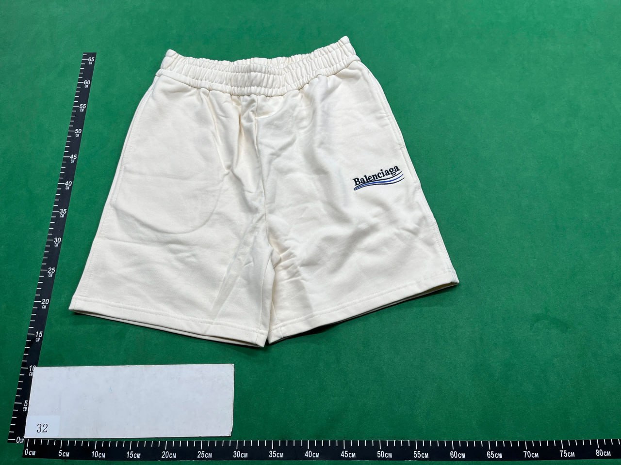 BULLFINDS - 4