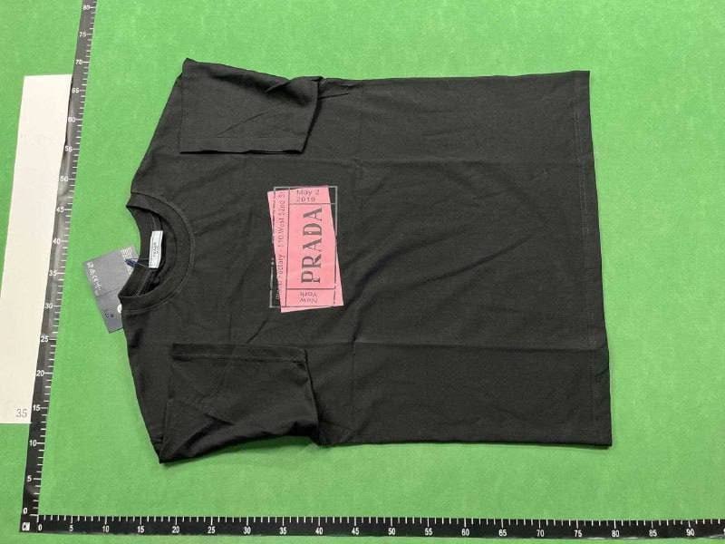 CAMISETA PRADA - 3