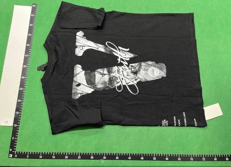 Vlone Jerry see - 3