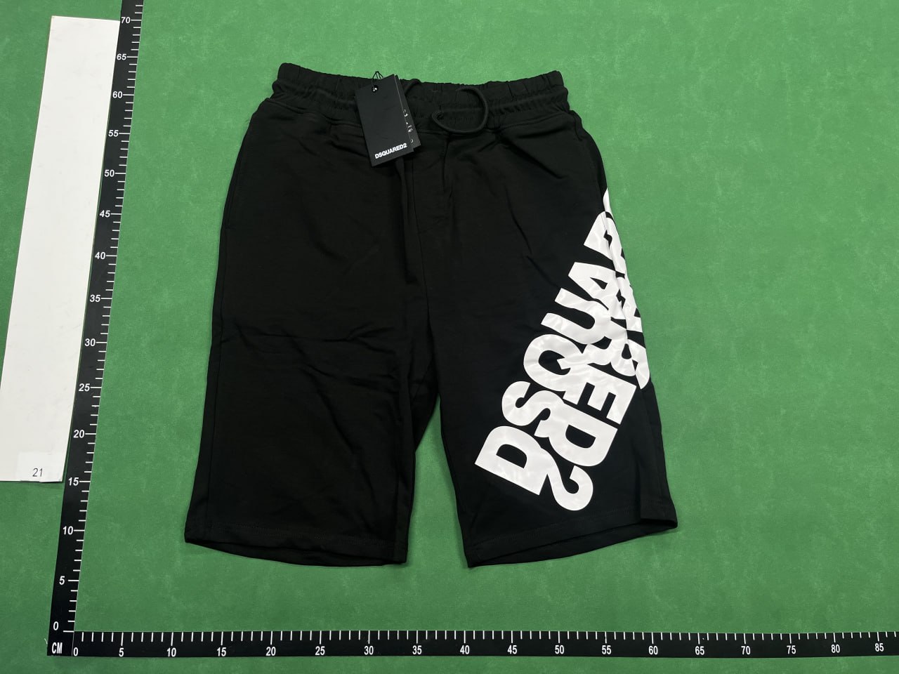 Dsquared2 Shorts - 2