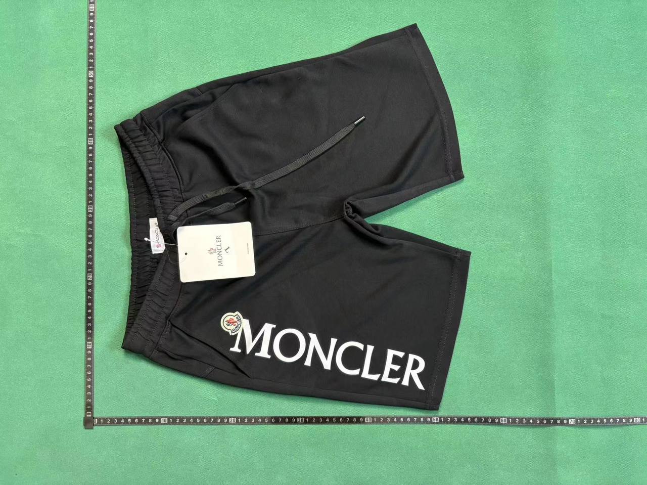 Moncler shorts                                                                                                              - 3