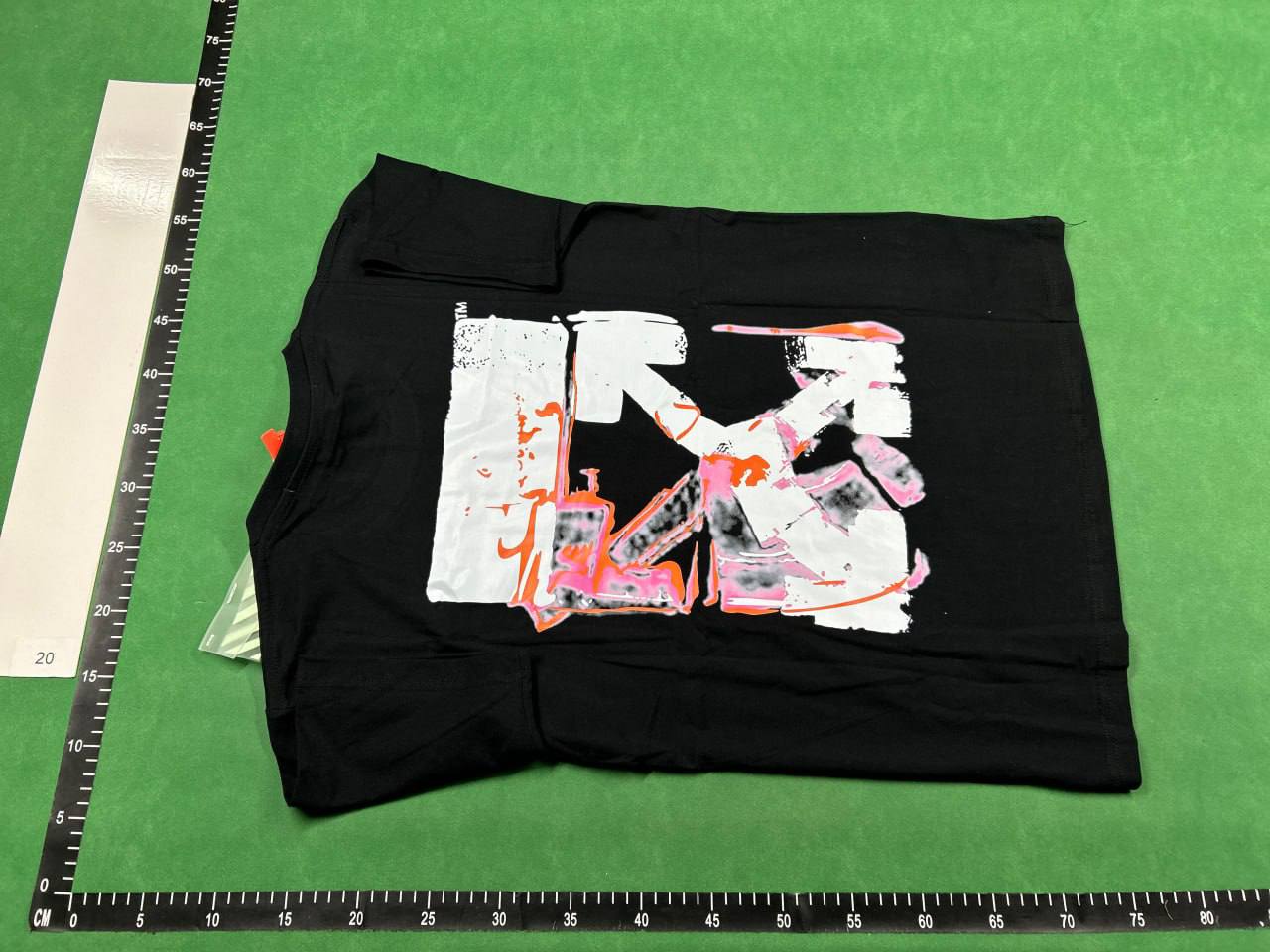 Off-White T-shirt TEE - 3