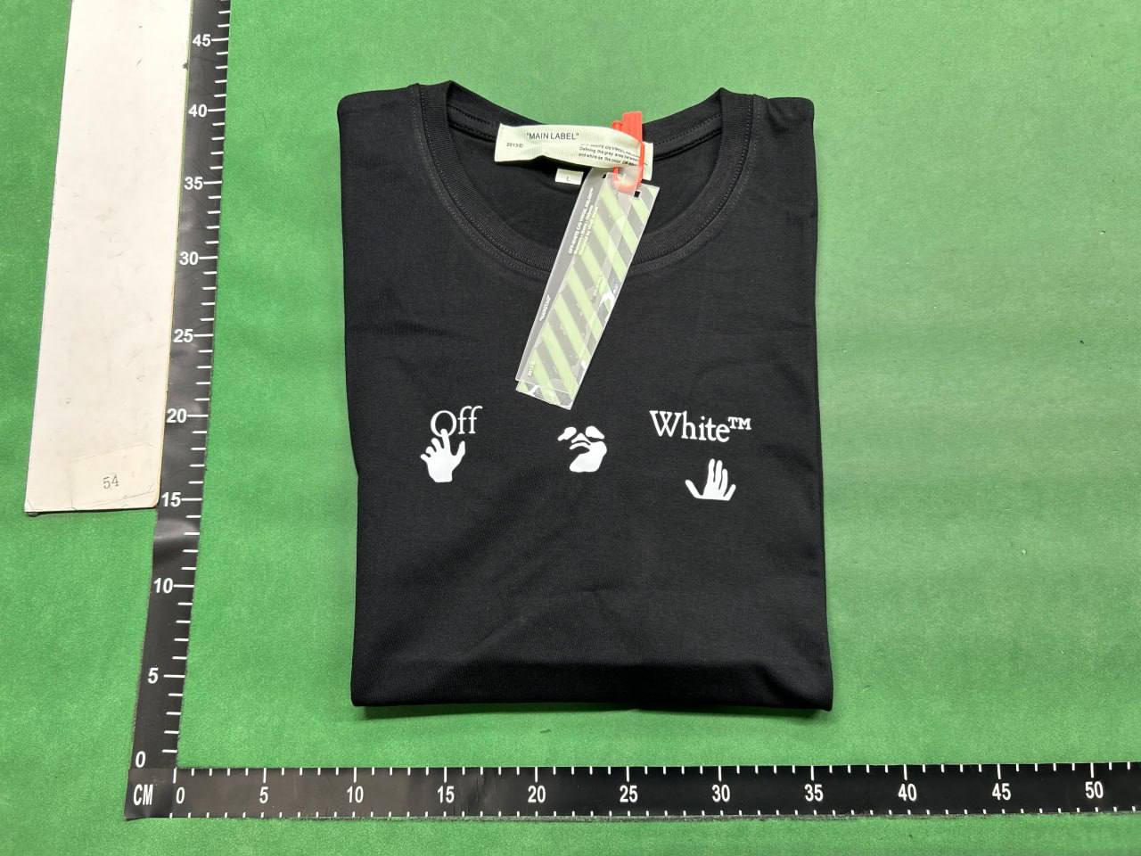 Off-White T-shirt TEE - 4
