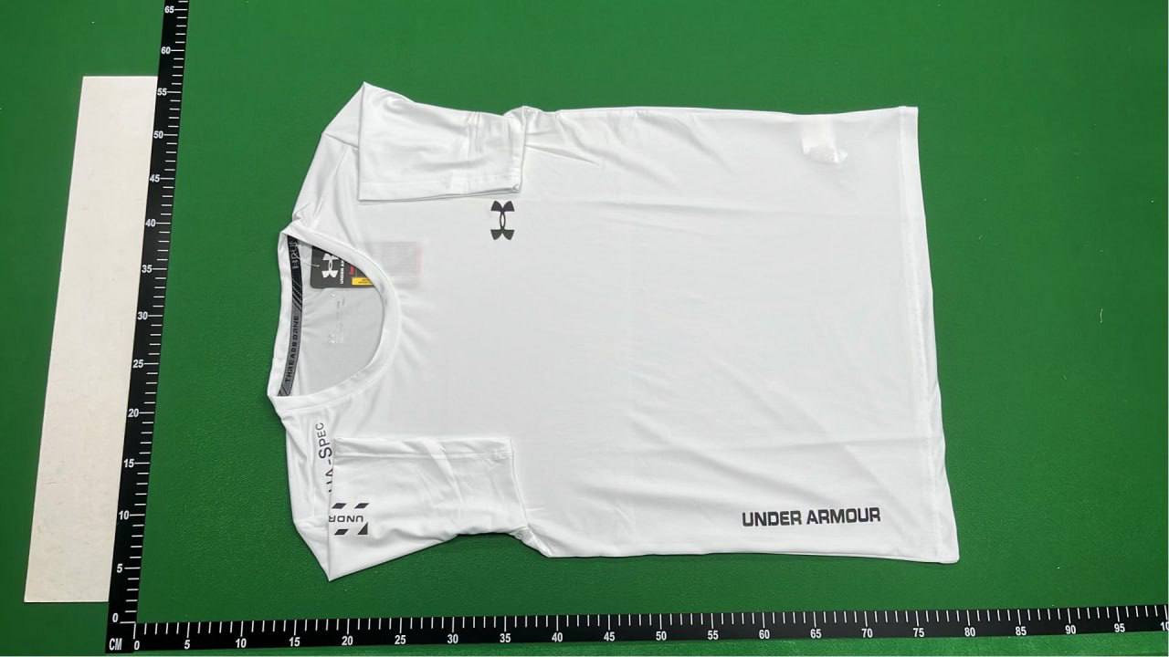 Under Armour T-shirt 