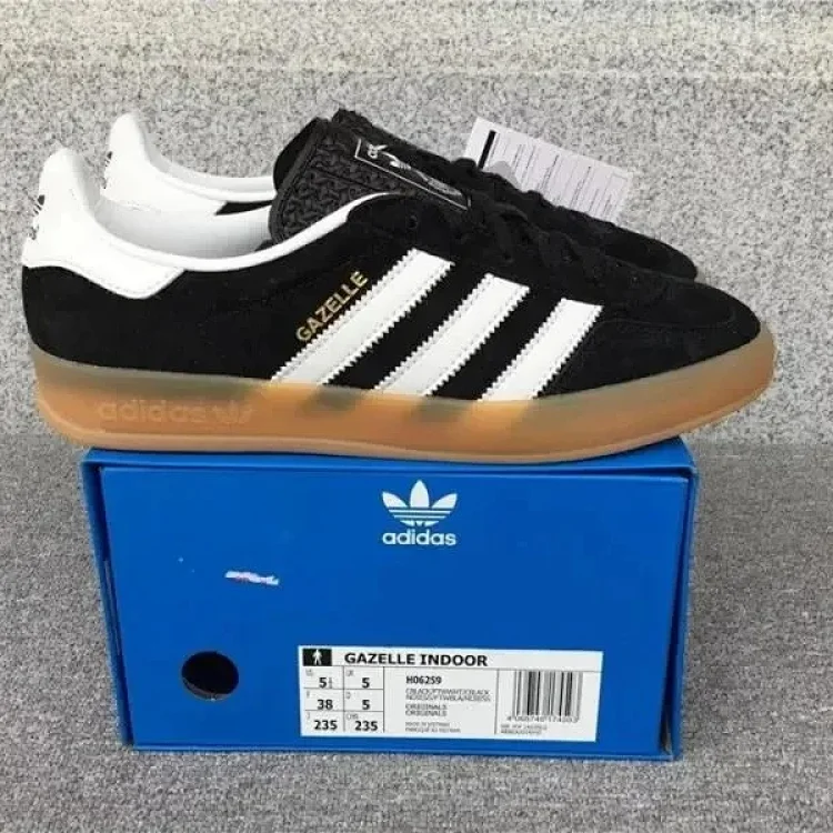  adidas Campus