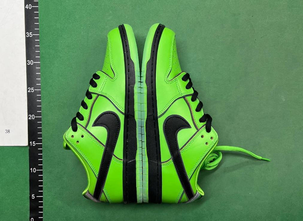 Nike Dunk Low SB X The Powerpuff Girls Bubbles - 4