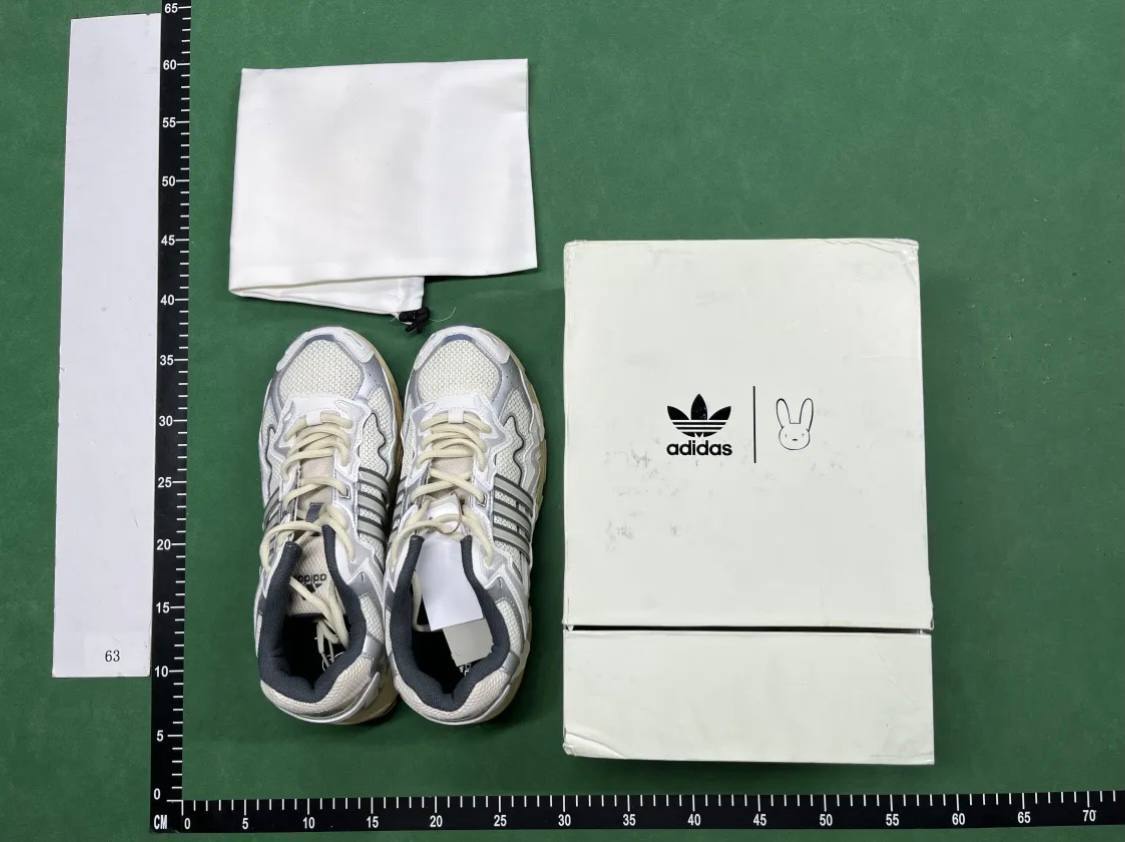  Bad Bunny x Adidas Response CL - 4