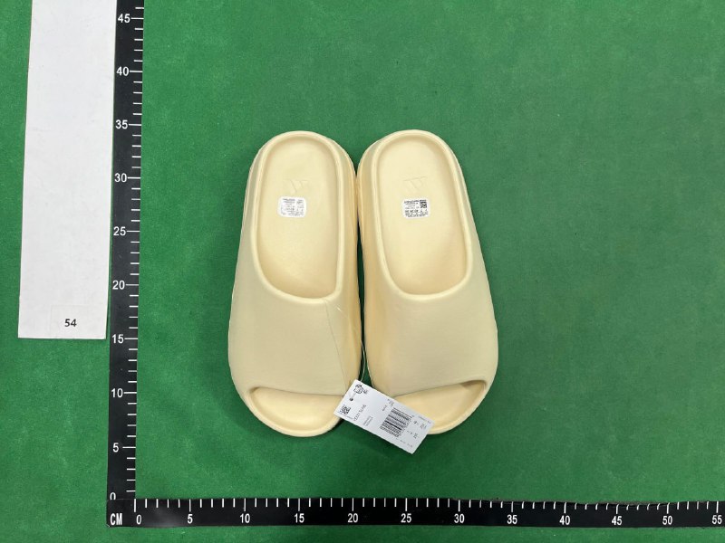  Nike anti-slip closed toe slippers - 3
