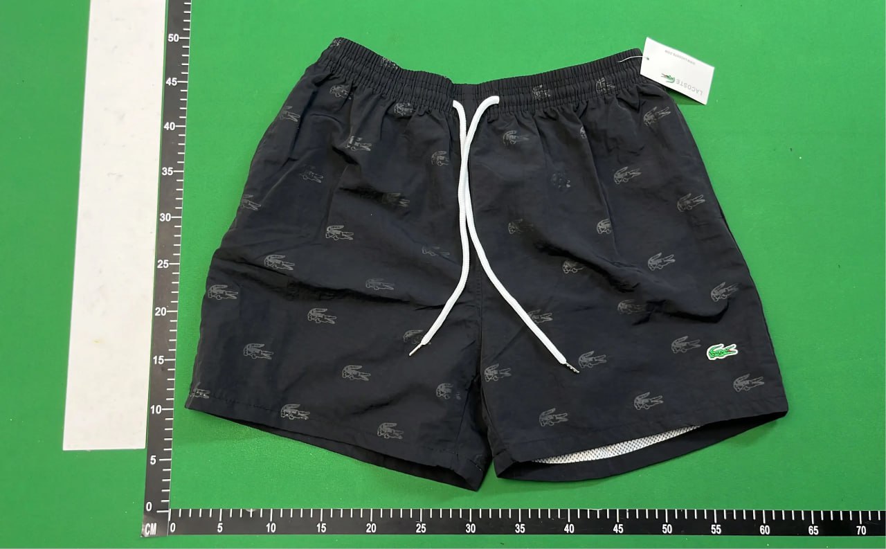 Lacoste Shorts (40+) - 2