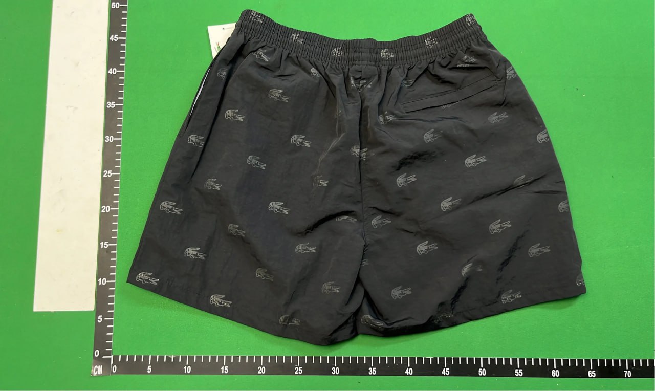 Lacoste Shorts (40+) - 3