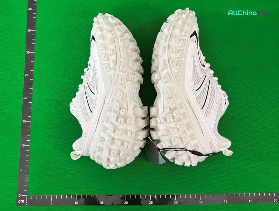 SF Balenciaga Defender - 3