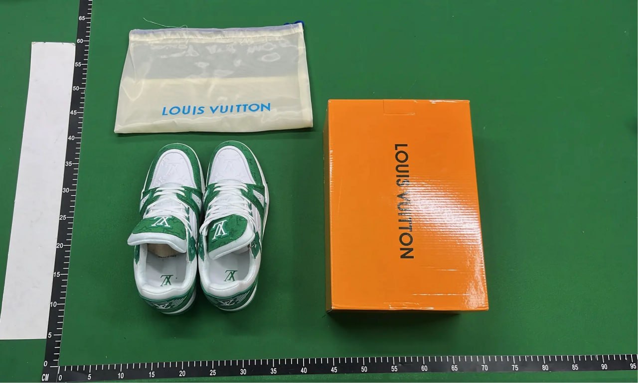 LV Louis Vuitton sneakers (30+) - 4