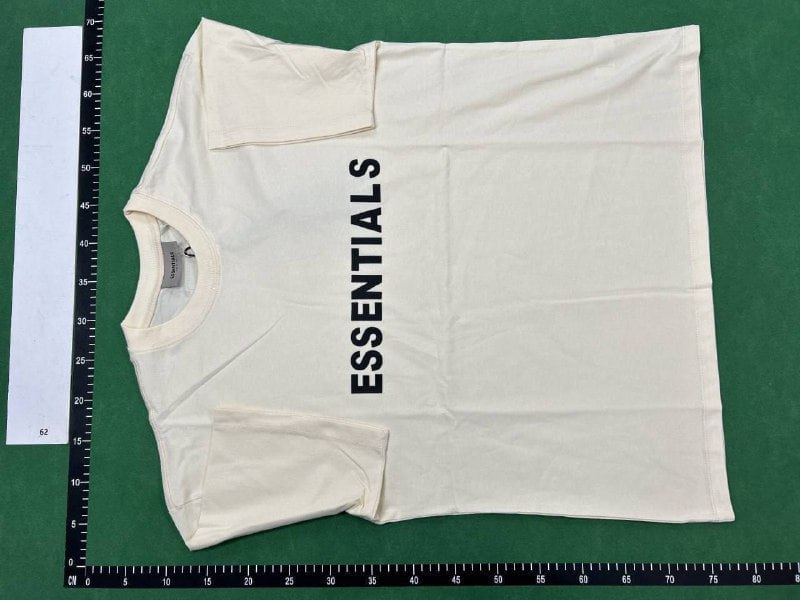 Essentials T-shirt - 2