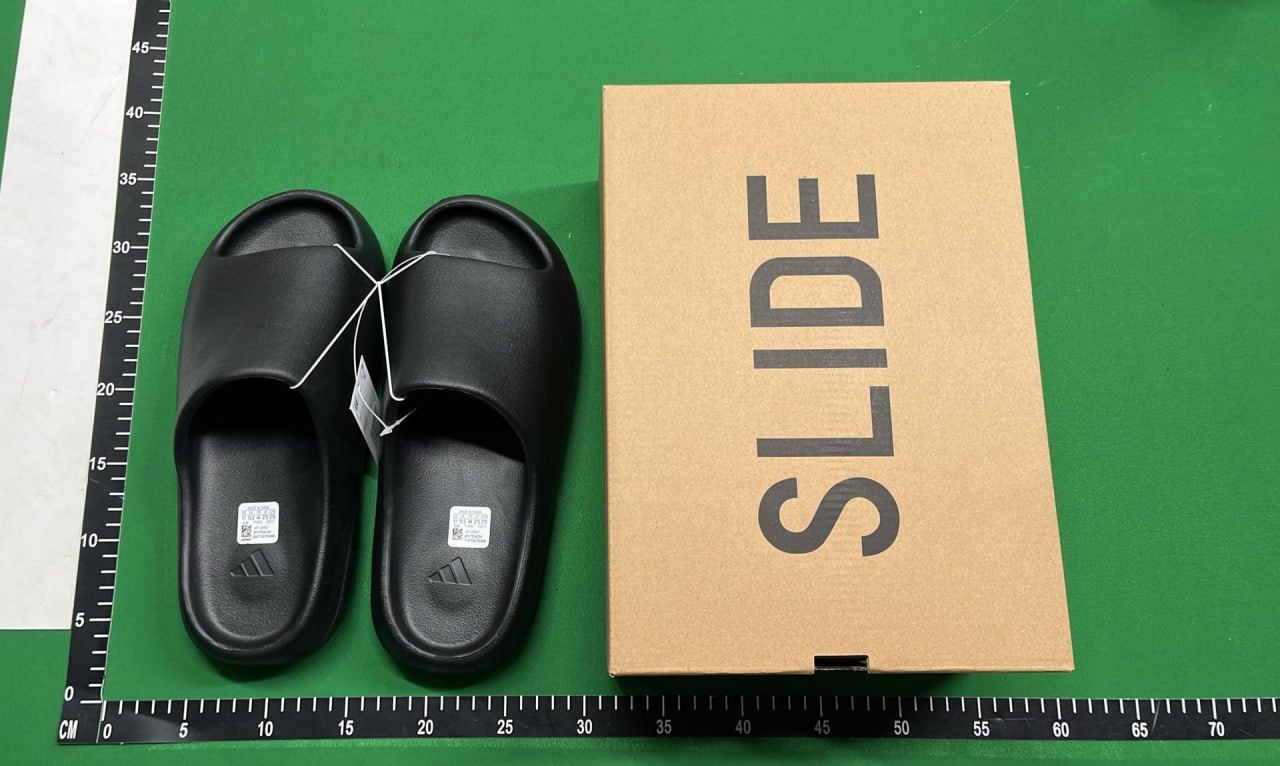 Yeezy Slide  （5+） - 2