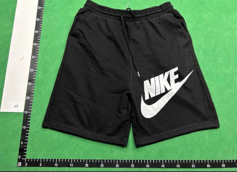  Nike  - 4