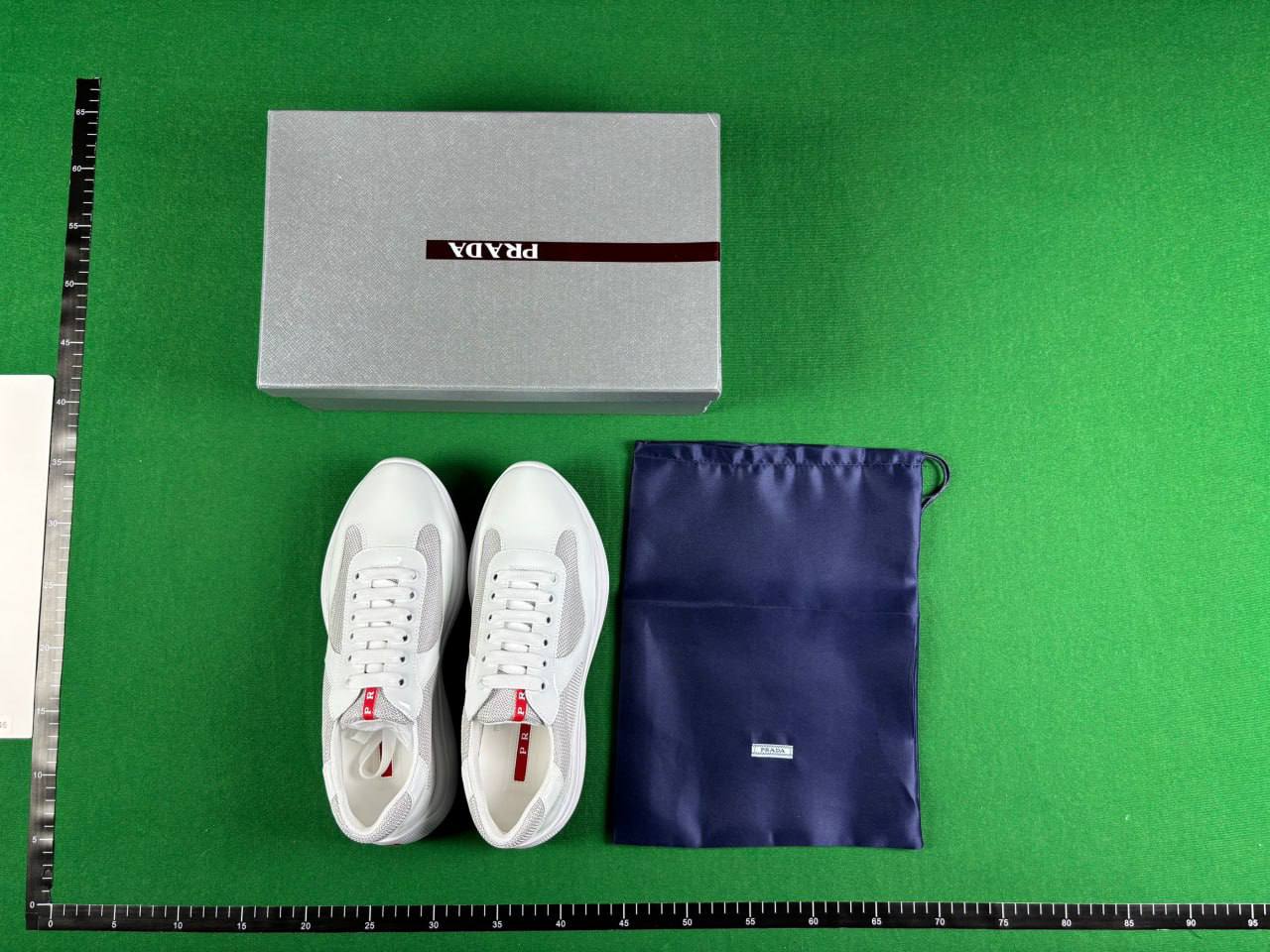 PRADA sbeakews - 3